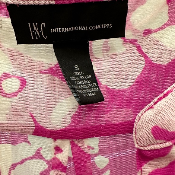 SOLD - Variety bundle of women’s tops all size small - Picture 12 of 12